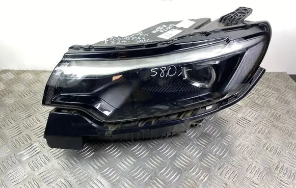 Jeep Compass Headlight/headlamp 00522040350
