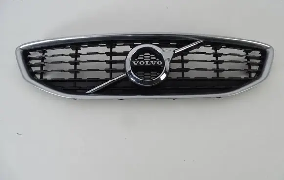Volvo V40 Front grill 31425331