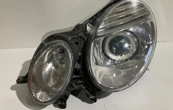 Mercedes-Benz E W211 Headlight/headlamp