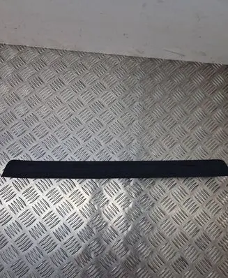 Honda CR-V Front sill trim cover 84202SWA