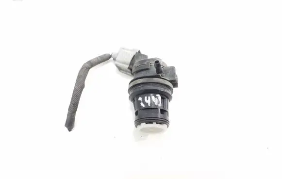 Toyota Prius (XW30) Windscreen/windshield washer pump 8533060180