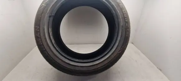 Volkswagen Touareg I R18 winter tire 