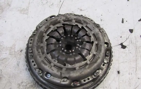 Nissan Qashqai Clutch set kit KRIS235789
