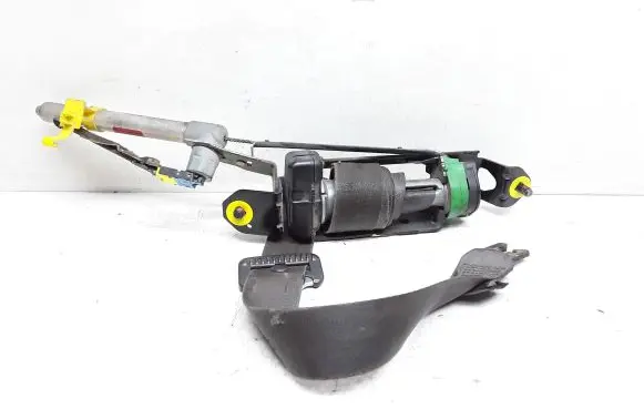 Volvo V70 Front seatbelt 8626218
