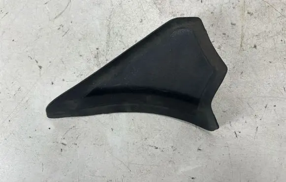 Fender end trim