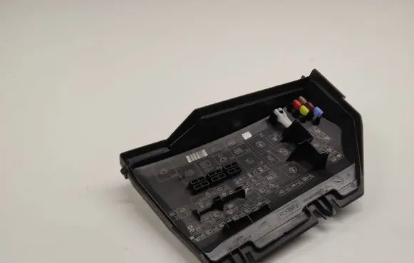 Fuse box set