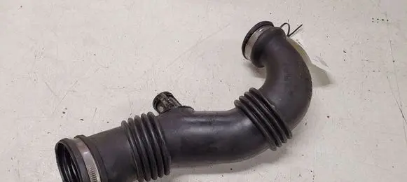 Citroen C4 I Picasso Turbo air intake inlet pipe/hose 9656953680 9683735980