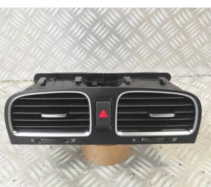 Volkswagen Golf VI Dash center air vent grill 5K0815736D