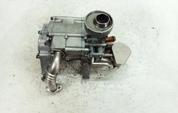 Volkswagen Touareg I Oil pump 07Z115187A