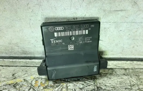 Audi A3 S3 8P Gateway control module 1K0907530D 1K0907951