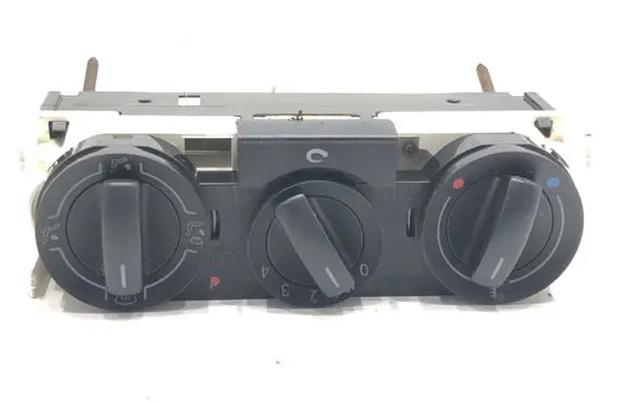 Volkswagen Polo IV 9N3 Interior fan control switch 6Q0819045T