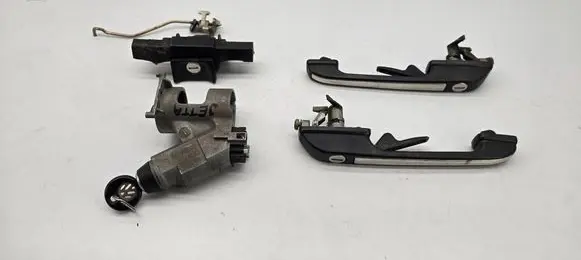 Volkswagen Jetta II Ignition lock 357905851