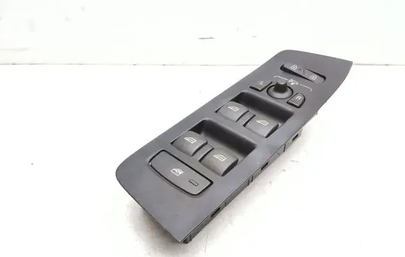 Volvo V40 Electric window control switch 31376495