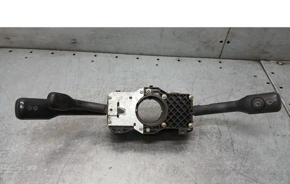 Audi A4 S4 B5 8D Wiper turn signal indicator stalk/switch 4D0953513