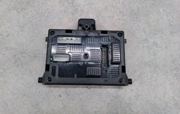 Renault Clio III Comfort/convenience module 8200652284-BBCML2R