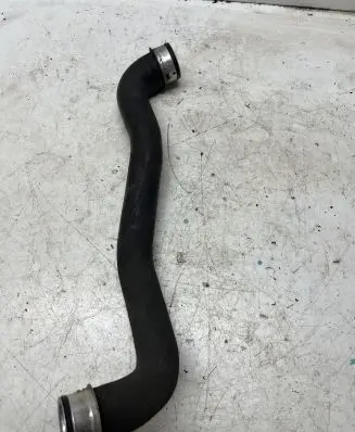 Mercedes-Benz C W204 Engine coolant pipe/hose A2045012582