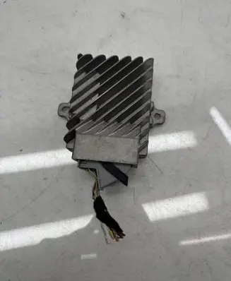 BMW 6 F06 Gran coupe Sound amplifier 9381086