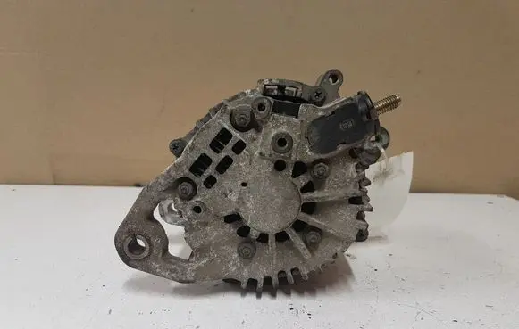 Nissan Almera N16 Generator/alternator 23100BU010 LR180762 23100