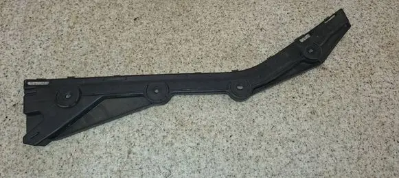 Seat Toledo IV (NH) Rear bumper mounting bracket 5JH807393 3200101 122030500101