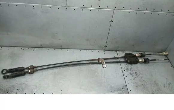 Toyota Yaris Verso Gear shift cable linkage 