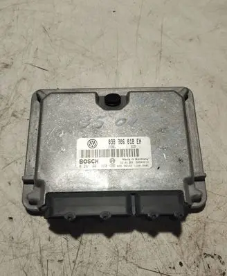 Volkswagen PASSAT B5 Engine control unit/module 038906018EH 0281001960