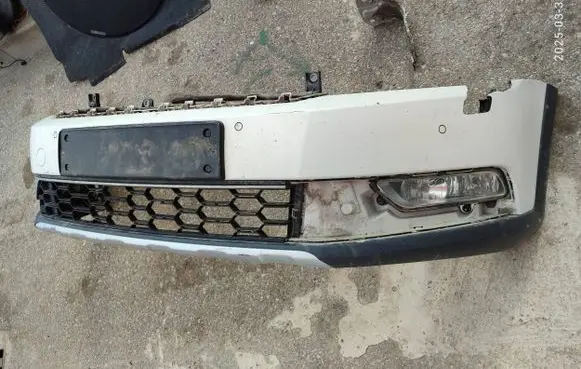 Volkswagen Passat Alltrack Front bumper