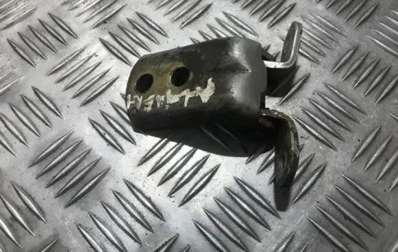 Mitsubishi Lancer Front door upper hinge