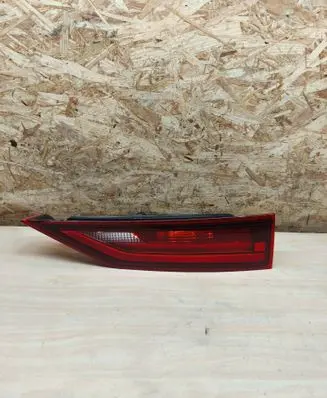Volvo S90, V90 Tailgate rear/tail lights 32293884