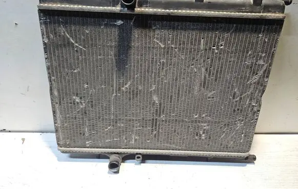 Citroen Xsara Coolant radiator 9647421380 RA1327 874875HB