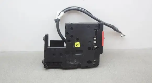 Volkswagen Touareg II Fuse box set 7P0937548F