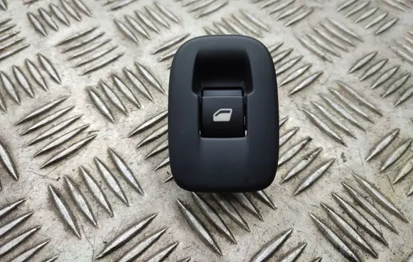 Peugeot 2008 I Electric window control switch