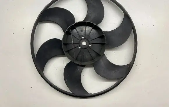 BMW 3 E46 Fan impeller 3136613245