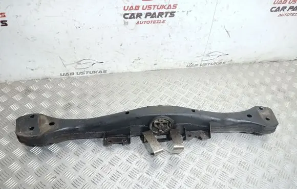 Porsche Cayenne (9PA) Gearbox mounting bracket