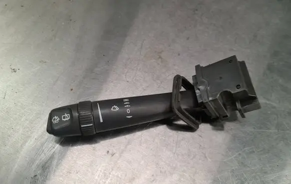 Volvo V70 Wiper control stalk 9452391
