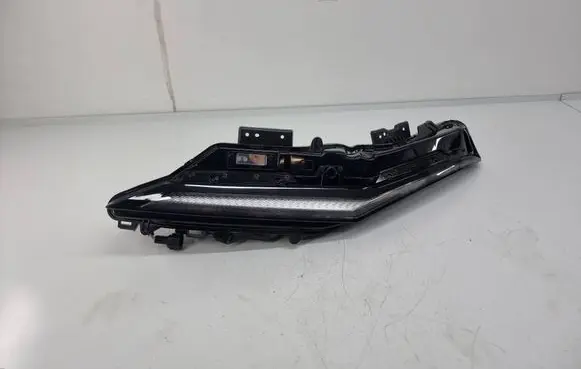Nissan Ariya LED Daytime headlight 