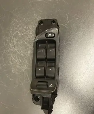 Subaru Legacy Electric window control switch 514837