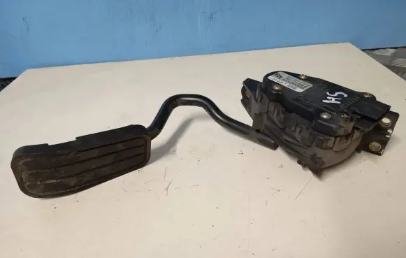 Volkswagen Sharan Accelerator throttle pedal 7M1721603A