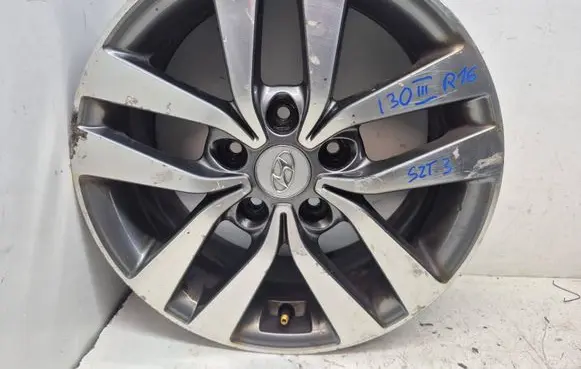 Hyundai i30 R16 alloy rim 52910-G4200