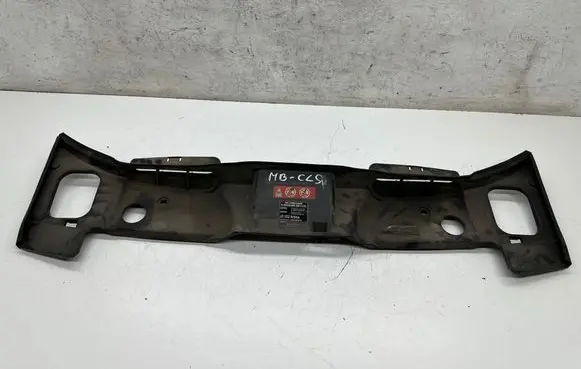 Mercedes-Benz CLS C218 AMG Radiator trim A2048174920 R134A A0019890803