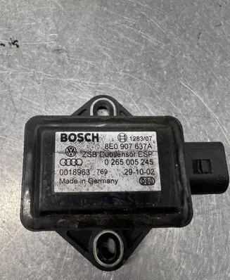 Volkswagen PASSAT B5.5 ESP acceleration yaw rate sensor 8E0907637A