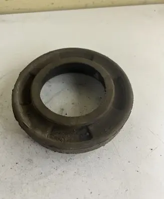 Jeep Grand Cherokee (WJ) Front coil spring rubber mount 52088257AB