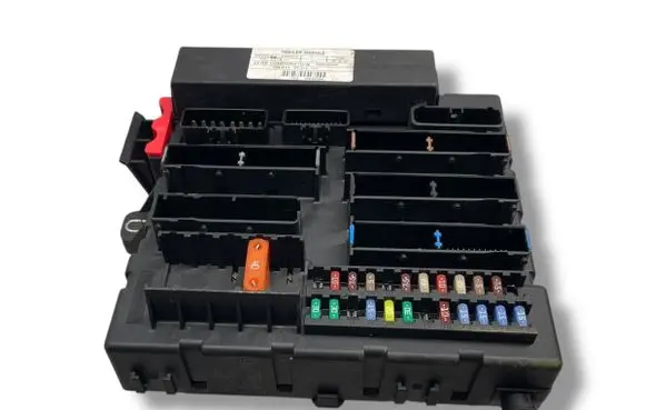 Opel Vectra C Fuse box set 532155009 09228740 13205774