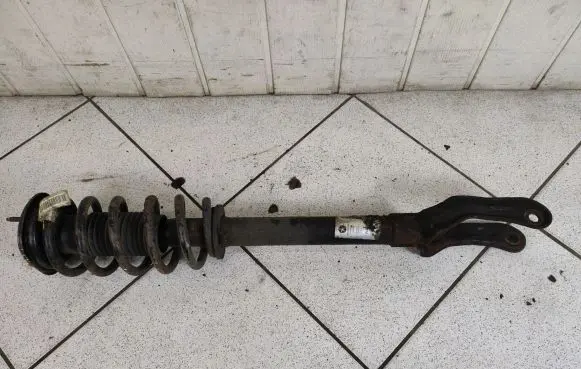 Dodge Durango III Front shock absorber/damper 68029501AE