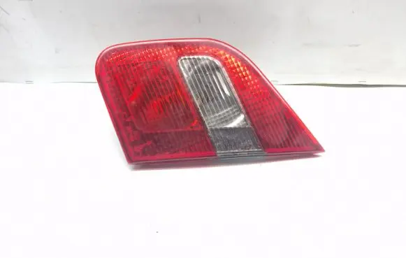 Mitsubishi Carisma Tailgate rear/tail lights 151208