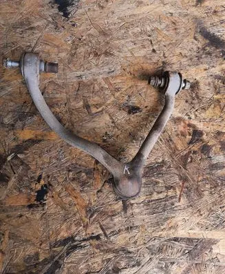 KIA Sorento Front lower control arm/wishbone