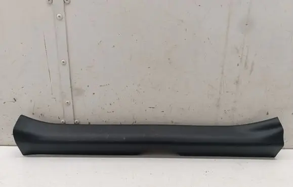 Toyota Yaris XP210 Front sill trim cover 67913K0020