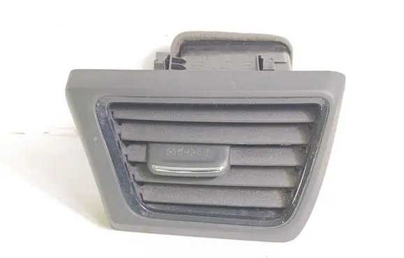 Nissan Leaf II (ZE1) Dashboard side air vent grill/cover trim 687615SA0B