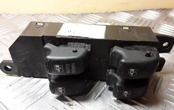 Hyundai Santa Fe Electric window control switch 9357026500