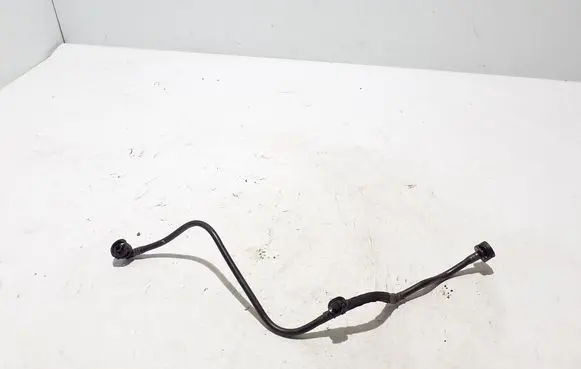 Volvo C40 Engine coolant pipe/hose 32339493