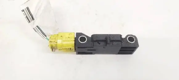 Suzuki Grand Vitara II Airbag deployment crash/impact sensor 3893065J30 38930-65J30